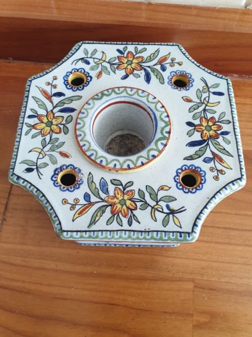 fig 1. 19thc tin glazed French inkwell fully marked great Quimper colours