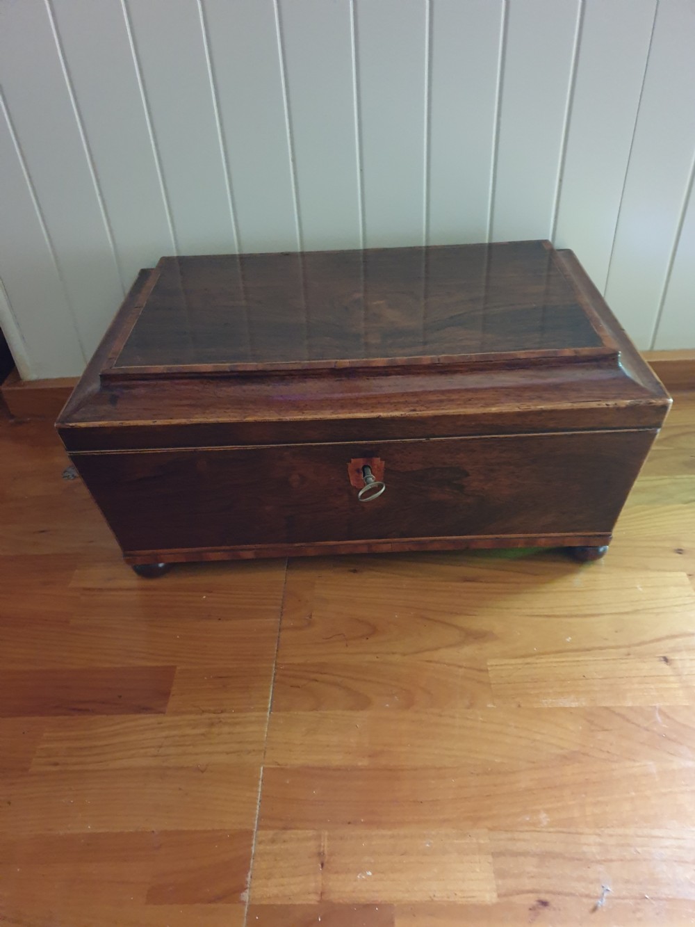 A LARGE GEORGIAN  INLAID  ROSEWOOD WORK/JEWELLERY BOX COMPLETE WITH KEY View VI