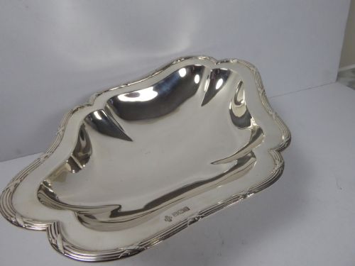 beautiful fruit bowl - CATEGORY: ANTIQUE SILVER - DATED 1900