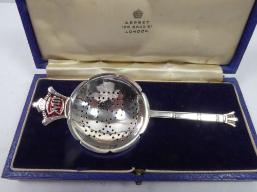 ASPREY RESTONE SILVER AND ENAMEL TEA STRAINER - ADDITIONAL PHOTO 12