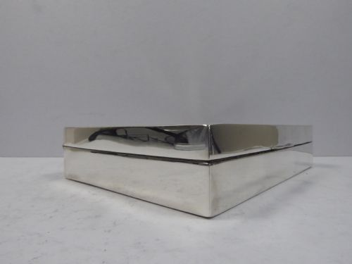 RARE LEVI AND SALAMAN PLAYING CARD BOX - ADDITIONAL PHOTO 4