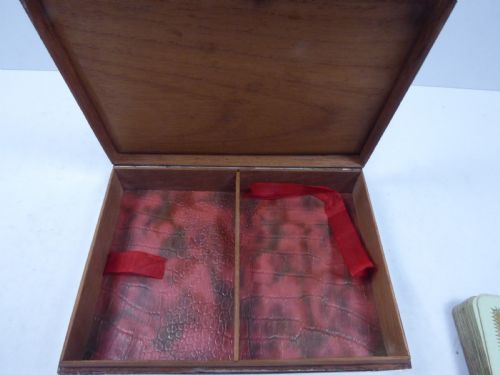 RARE LEVI AND SALAMAN PLAYING CARD BOX - ADDITIONAL PHOTO 8