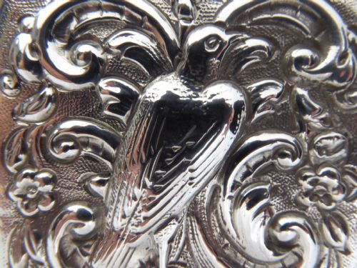 RARE SILVER LARGE WARDROBE BOX - ADDITIONAL PHOTO 6