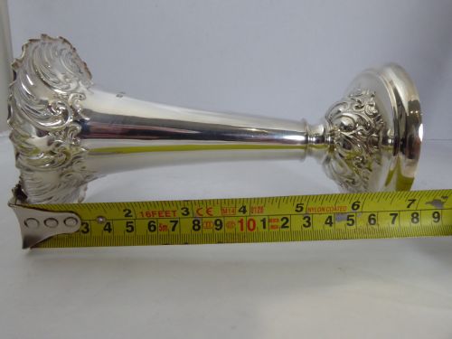SOLID SILVER VASE EDWARDIAN - ADDITIONAL PHOTO 4