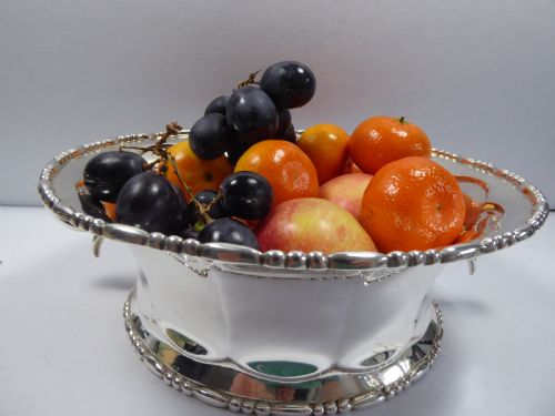 SOLID SILVER HEAVY LARGE FRUIT BOWL - ADDITIONAL PHOTO 1