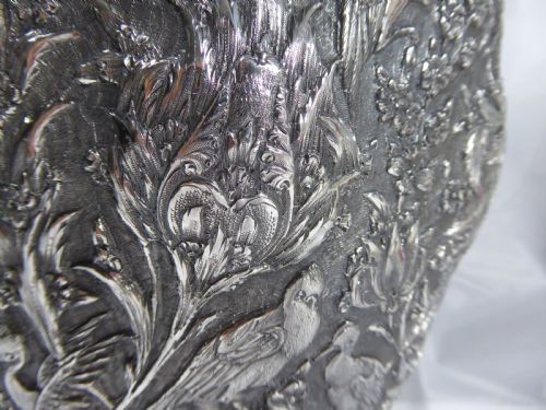 MASSIVE PERSIAN SOLID SILVER VASE - ADDITIONAL PHOTO 5