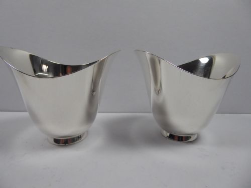 solid silver pair of tiffany tulip vases - CATEGORY: ANTIQUE VASES - DATED 1960