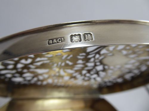 SOLID SILVER LARGE PIERCED POT POURI BOX - ADDITIONAL PHOTO 6