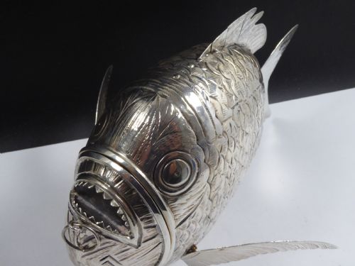 SOLID SILVER ARTICULATED PIRANHA FISH BOX - ADDITIONAL PHOTO 11