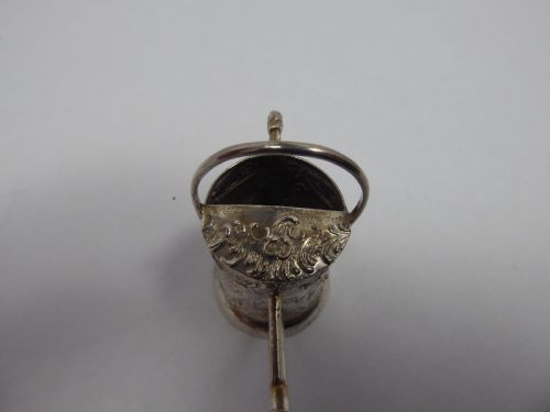 STUNNING SOLID SILVER MINIATURE WATERING CAN - ADDITIONAL PHOTO 4