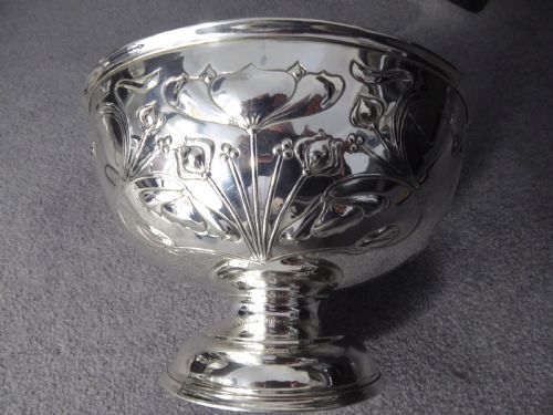 solid silver stunning art nouveau bowl - CATEGORY: ANTIQUE SILVER - DATED 1900