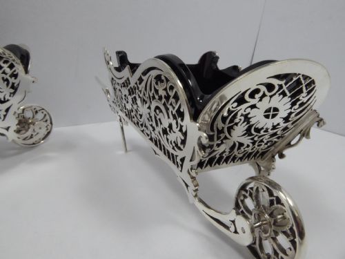 SOLID SILVER PAIR OF WHEEL BARROW TABLE DISHES - ADDITIONAL PHOTO 11