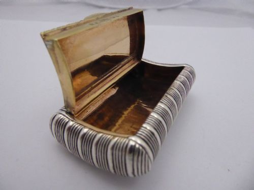 solid silver georgian snuff box - CATEGORY: ANTIQUE SILVER - DATED 1800