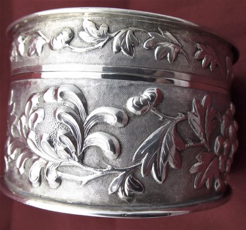 SOLID SILVER CHINESE ROUND BOX - ADDITIONAL PHOTO 2