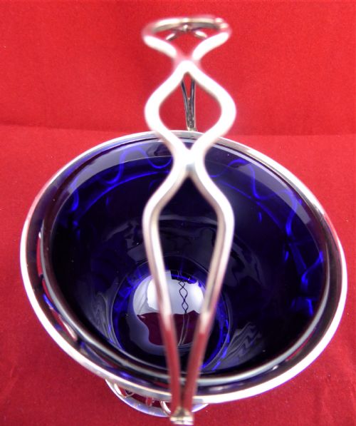 SOLID SILVER VICTORIAN SUGAR BASKET - ADDITIONAL PHOTO 2