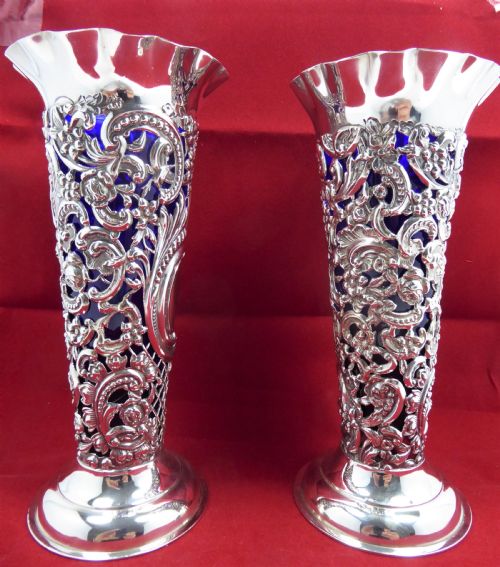 SOLID SILVER PAIR OF VICTORIAN VASES LONDON 1893 - ADDITIONAL PHOTO 12
