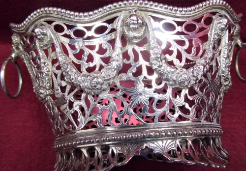 SOLID SILVER PAIR OF BASKETS 1913 - ADDITIONAL PHOTO 2