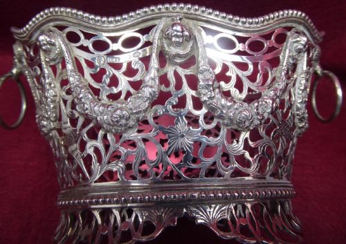 SOLID SILVER PAIR OF BASKETS 1913 - ADDITIONAL PHOTO 4