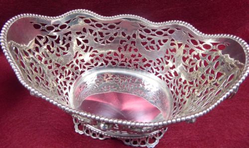 SOLID SILVER PAIR OF BASKETS 1913 - ADDITIONAL PHOTO 6