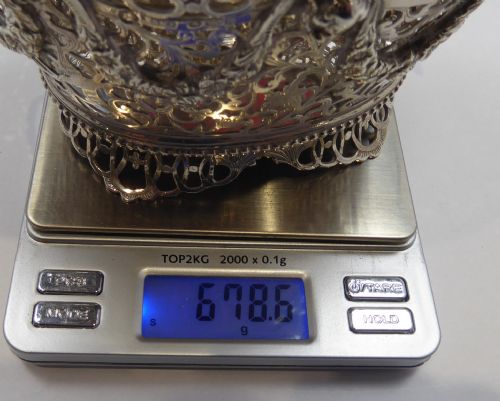 SOLID SILVER PAIR OF BASKETS 1913 - ADDITIONAL PHOTO 20