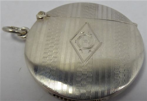 SOLID SILVER ROUND VESTA CASE 1923 - ADDITIONAL PHOTO 1