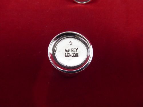 ASPREY SOLID SILVER MINIATURE SALT AND PEPPER - ADDITIONAL PHOTO 4