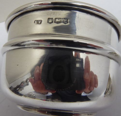 SOLID SILVER TEA STRAINER 1936 - ADDITIONAL PHOTO 4