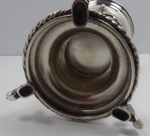 SOLID SILVER LIONS HEAD VASE - ADDITIONAL PHOTO 6