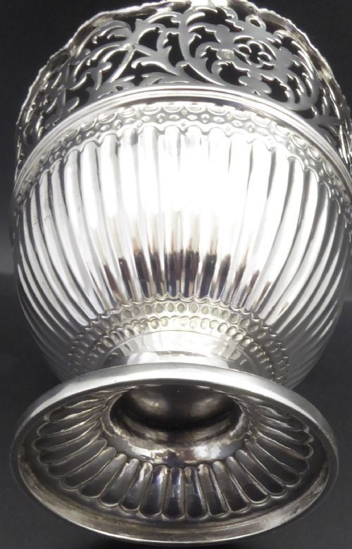 STUNNING SOLID SILVER GEORGIAN SUGAR BOWL 1766 - ADDITIONAL PHOTO 7