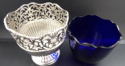 STUNNING SOLID SILVER GEORGIAN SUGAR BOWL 1766 - ADDITIONAL PHOTO 8