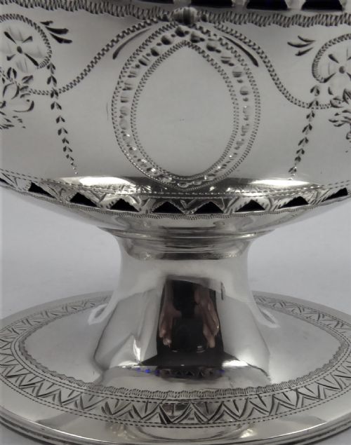 SOLID SILVER BASKET LONDON 1913 - ADDITIONAL PHOTO 14