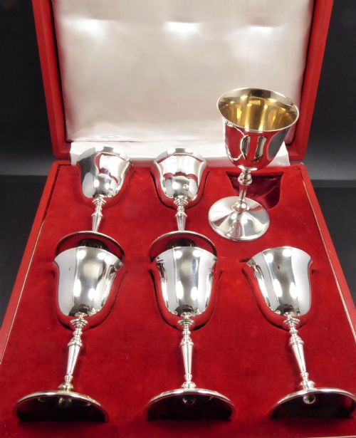 SOLID SILVER SET OF BOXED WINE GOBLETS 1967 - ADDITIONAL PHOTO 2
