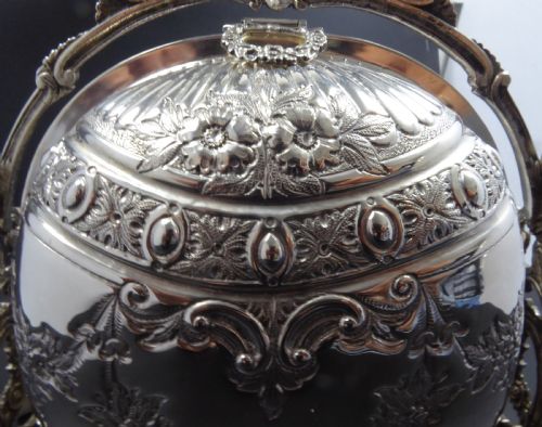SOLID SILVER BISCUIT BOX 1900'S - ADDITIONAL PHOTO 12