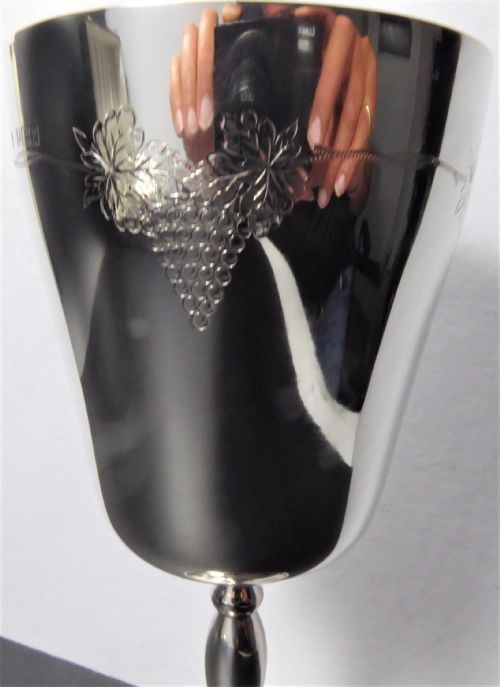 SOLID SILVER LARGE HEAVY PAIR OF WINE GOBLETS - ADDITIONAL PHOTO 7