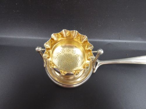 SOLID SILVER TEA STRAINER AND BOWL 1900'S - ADDITIONAL PHOTO 1