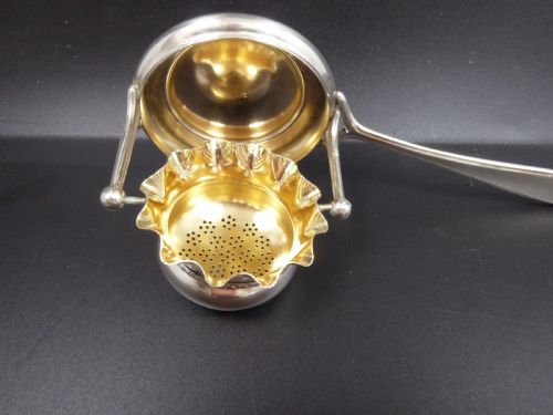 SOLID SILVER TEA STRAINER AND BOWL 1900'S - ADDITIONAL PHOTO 4