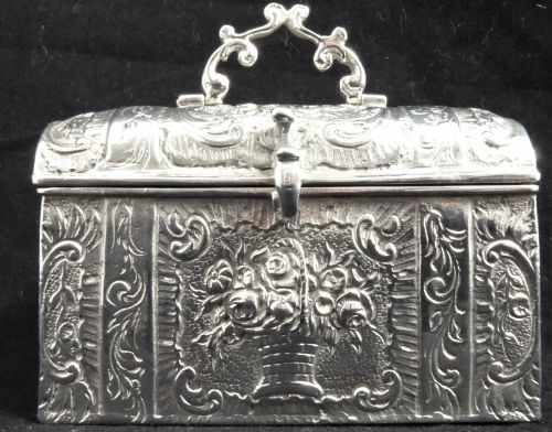 solid silver dutch casket 195060's - CATEGORY: ANTIQUE SILVER - DATED 1950