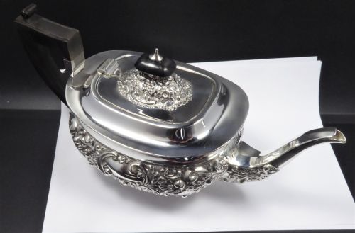 STUNNING SOLID SILVER 3 PCE TEA SET 1902 - ADDITIONAL PHOTO 8