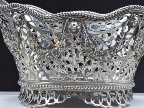 SOLID SILVER BASKET CHESTER 1913 - ADDITIONAL PHOTO 3