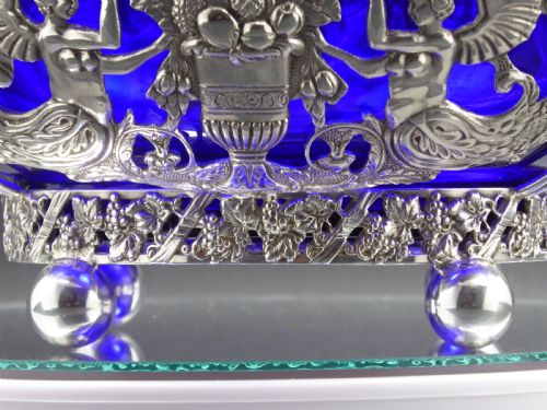 STUNNING SOLID SILVER AND GLASS BASKET - ADDITIONAL PHOTO 7
