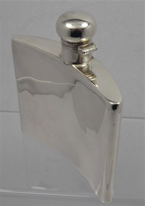 SOLID SILVER HIP FLASK 1914 - ADDITIONAL PHOTO 1