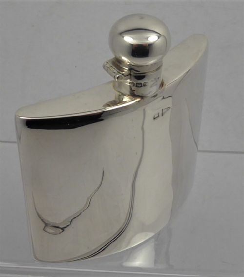 SOLID SILVER HIP FLASK 1914 - ADDITIONAL PHOTO 2