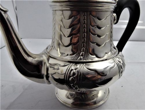 SOLID SILVER BATCHELORS TEA POT 1925 - ADDITIONAL PHOTO 3