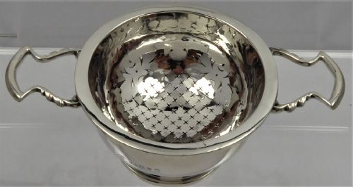 SOLID SILVER TEA STRAINER AND BOWL 1935 - ADDITIONAL PHOTO 9