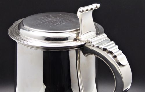SOLID SILVER HUMONGOUS TANKARD AND STAND 1913 - ADDITIONAL PHOTO 4