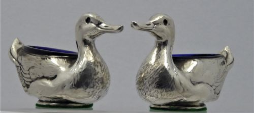 PAIR OF EDWARDIAN DUCK SALTS 1910 - ADDITIONAL PHOTO 3