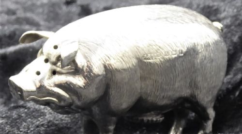 STUNNING SOLID CAST SILVER EDWARDIAN PIG PEPPER POT 1910 - ADDITIONAL PHOTO 5