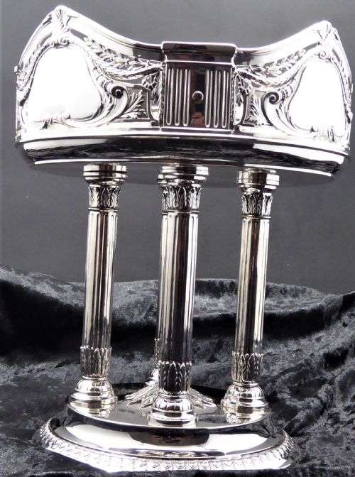 STUNNING AND RARE 4 COLUMN STANDING BOWL - ADDITIONAL PHOTO 5