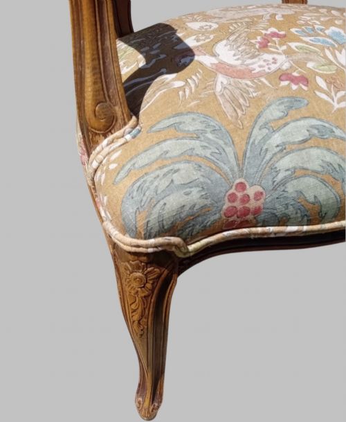 PAIR OF NEOROCOCO OPEN ARMCHAIRS C 1930S - ADDITIONAL PHOTO 2