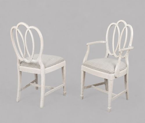 A FABULOUS SET OF EIGHT LATER PAINTED DINING CHAIRS - ADDITIONAL PHOTO 2